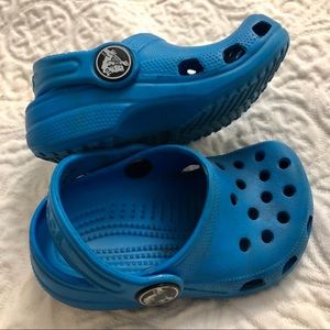 Blue Toddler Classic Crocs 💙
